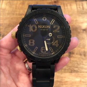 Nixon watch